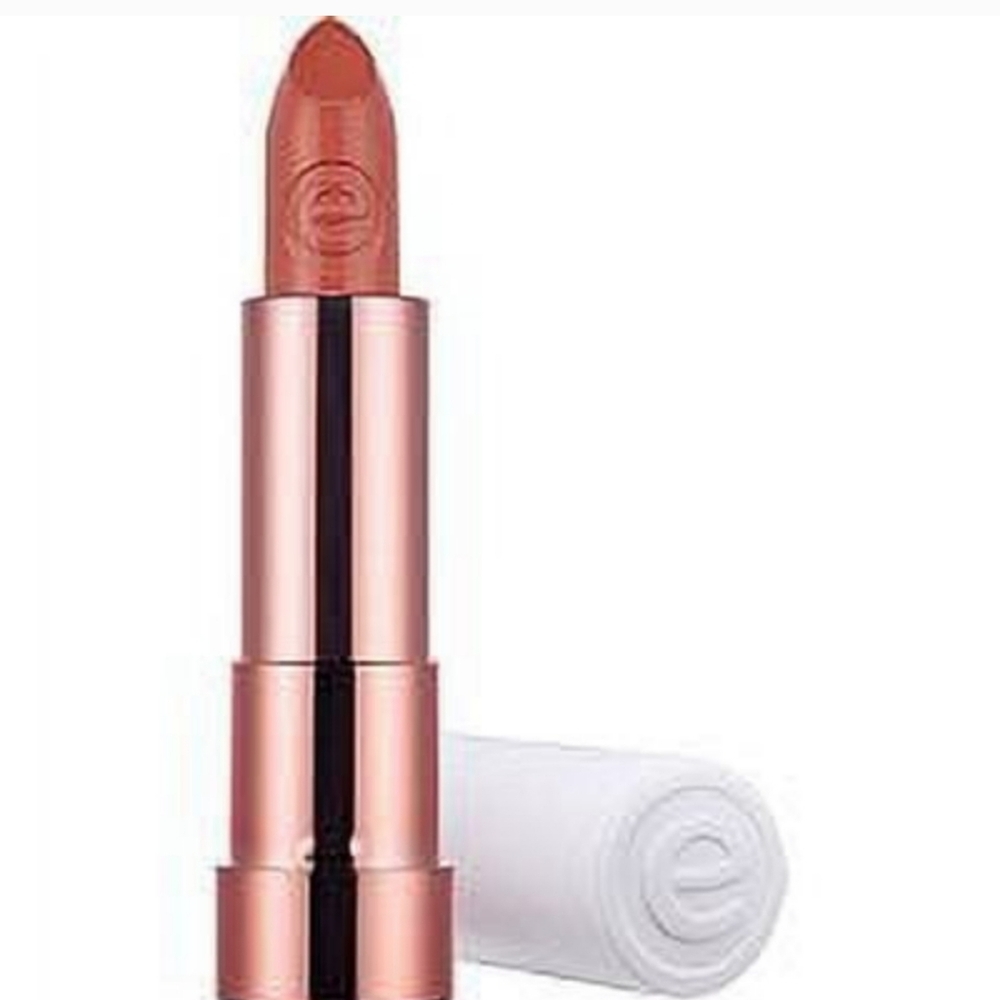 2 x Essence Semi Matte Lipstick 14 Free
